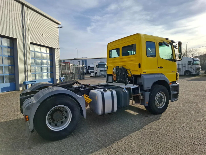 Mercedes-Benz Axor 1933 / GERMAN TRUCK / HYDRAULICS / ONLY:532084 KM / AIRCO / ALCOA / MANUAL / EURO-5 / 2012 - Tractor unit: picture 5 Mercedes-Benz Axor 1933 / GERMAN TRUCK / HYDRAULICS / ONLY:532084 KM / AIRCO / ALCOA / MANUAL / EURO-5 / 2012 - Tractor unit: picture 5