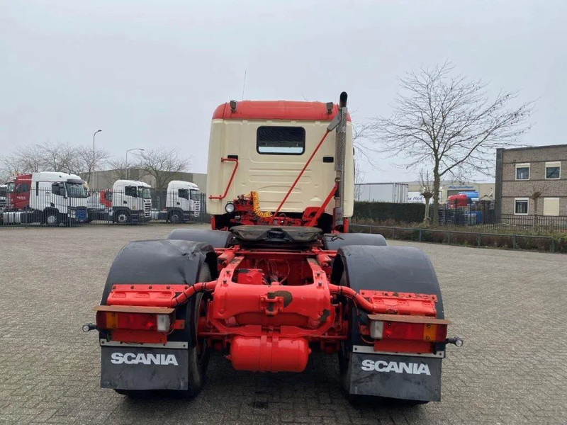 Scania T144-460 / HYDRAULICS / RETARDER / BIG AXLE / FULL STEEL / BELGIUM TRUCK / VERY NICE STATE / ONLY 449974-KM / 6X4 / EURO2 / 2001 - Tractor unit: picture 4 Scania T144-460 / HYDRAULICS / RETARDER / BIG AXLE / FULL STEEL / BELGIUM TRUCK / VERY NICE STATE / ONLY 449974-KM / 6X4 / EURO2 / 2001 - Tractor unit: picture 4