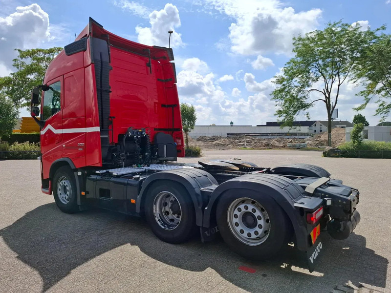 Volvo FH4-500 / VEB+ / ACC / LWDS / FRIDGE / FULL-AIR / 719722 KM / AUTOMATIC / EURO-6 / 2018 - Tractor unit: picture 3 Volvo FH4-500 / VEB+ / ACC / LWDS / FRIDGE / FULL-AIR / 719722 KM / AUTOMATIC / EURO-6 / 2018 - Tractor unit: picture 3