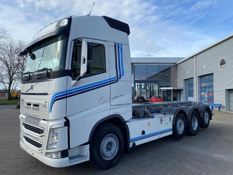 Volvo FH4-500 / 8X2 / VEB+ / DYNAMIC STEERING / FULL-AIR / 2XLIFT+LENKACHSE / TOP CONDITION / ONLY:488030KM / AUTOMATIC / EURO-6 / 201 - Cable system truck: picture 2 Volvo FH4-500 / 8X2 / VEB+ / DYNAMIC STEERING / FULL-AIR / 2XLIFT+LENKACHSE / TOP CONDITION / ONLY:488030KM / AUTOMATIC / EURO-6 / 201 - Cable system truck: picture 2