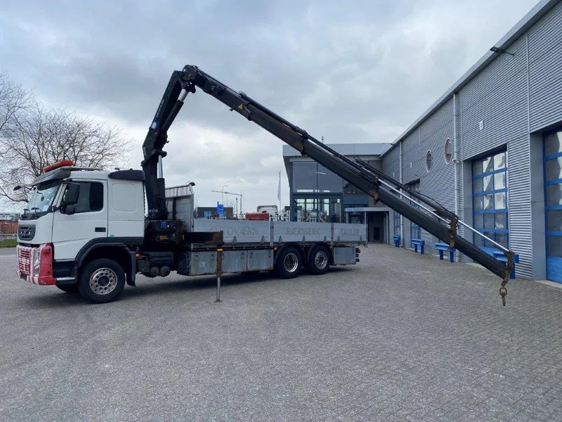 Volvo FM11-370 / CRANE HMF 2020-K4 REMOTE / ONLY:371226 KM / LIFT AXLE / FULL-AIR / AIRCO / AUTOMATIC / EURO-5 / 2012 - Crane truck: picture 1 Volvo FM11-370 / CRANE HMF 2020-K4 REMOTE / ONLY:371226 KM / LIFT AXLE / FULL-AIR / AIRCO / AUTOMATIC / EURO-5 / 2012 - Crane truck: picture 1