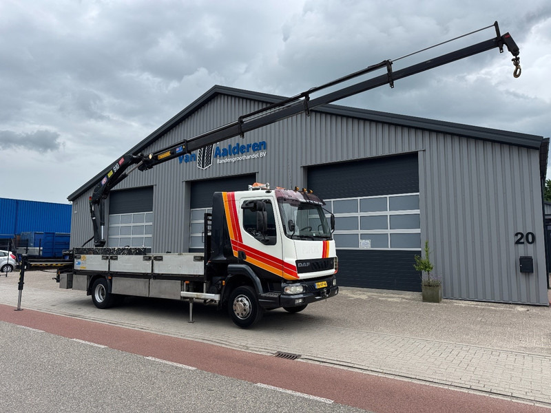 DAF LF45-220 HMF 910 K4 + 1 / Remote Control - Crane truck: picture 1 DAF LF45-220 HMF 910 K4 + 1 / Remote Control - Crane truck: picture 1