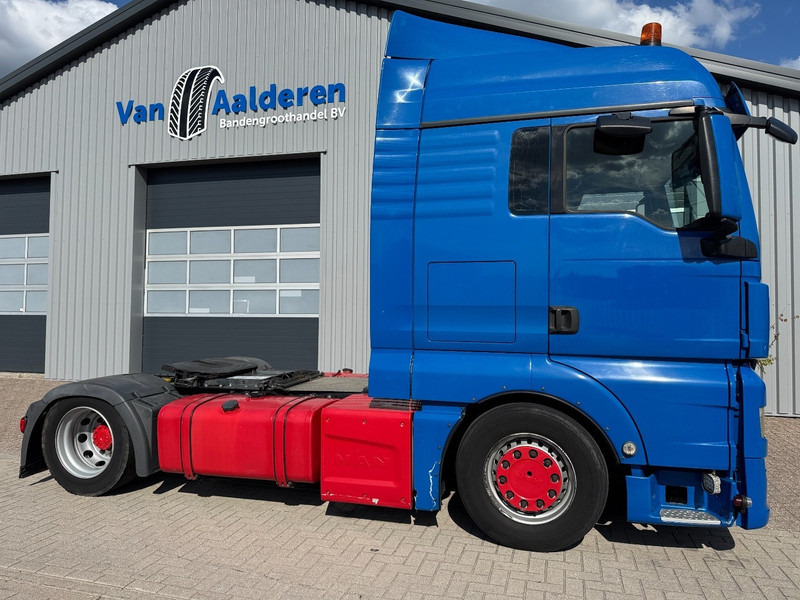 MAN TGX 19.440 Mega, Lifting 5 Th. Wheel., Hebe Sattel - Tractor unit: picture 2 MAN TGX 19.440 Mega, Lifting 5 Th. Wheel., Hebe Sattel - Tractor unit: picture 2