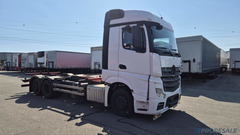 MERCEDES-BENZ ACTROS 2546 L 6X2 EURO 6 - pro přepravu BDF - Container transporter/ Swap body truck: picture 1 MERCEDES-BENZ ACTROS 2546 L 6X2 EURO 6 - pro přepravu BDF - Container transporter/ Swap body truck: picture 1
