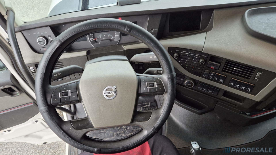 VOLVO FH 500 EURO 6 + HYDRAULIKA - Tractor unit: picture 4 VOLVO FH 500 EURO 6 + HYDRAULIKA - Tractor unit: picture 4