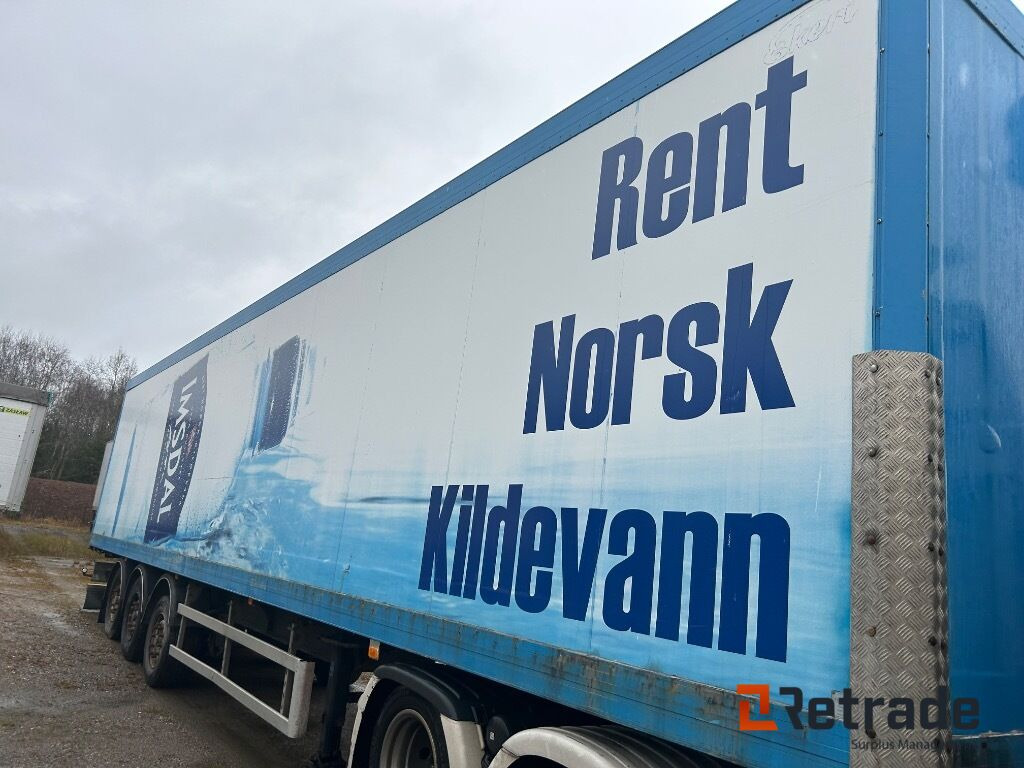 2005 Skaphenger EKERI L3 - Closed box semi-trailer: picture 2 2005 Skaphenger EKERI L3 - Closed box semi-trailer: picture 2