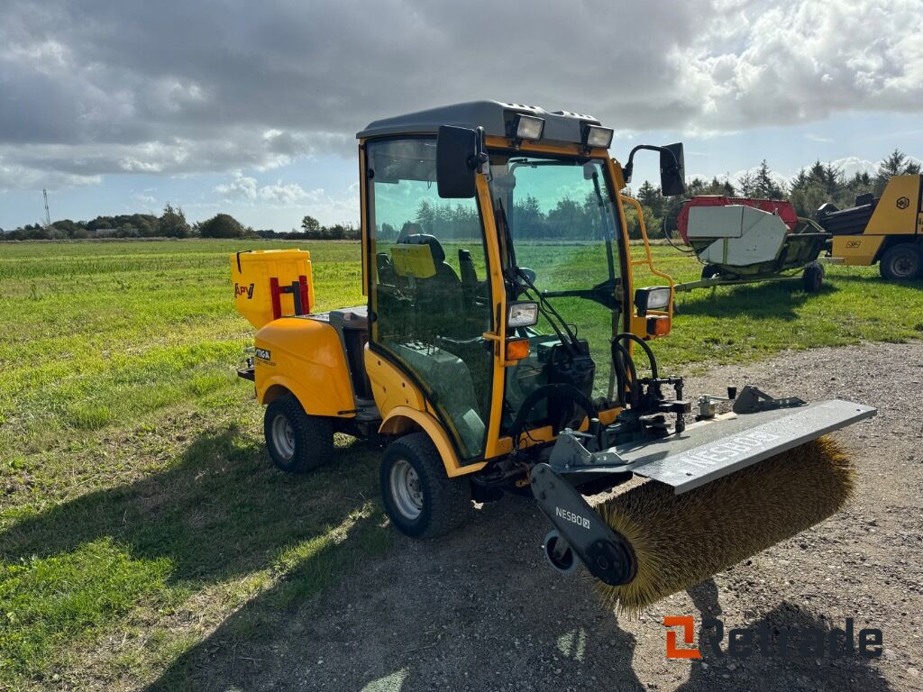 STIGA TITAN 740DCR - Agricultural machinery: picture 2 STIGA TITAN 740DCR - Agricultural machinery: picture 2
