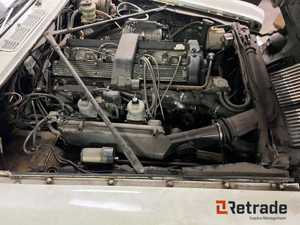 Car Bil Jaguar XJ 6 4,2 Oldtimer: picture 10 Car Bil Jaguar XJ 6 4,2 Oldtimer: picture 10