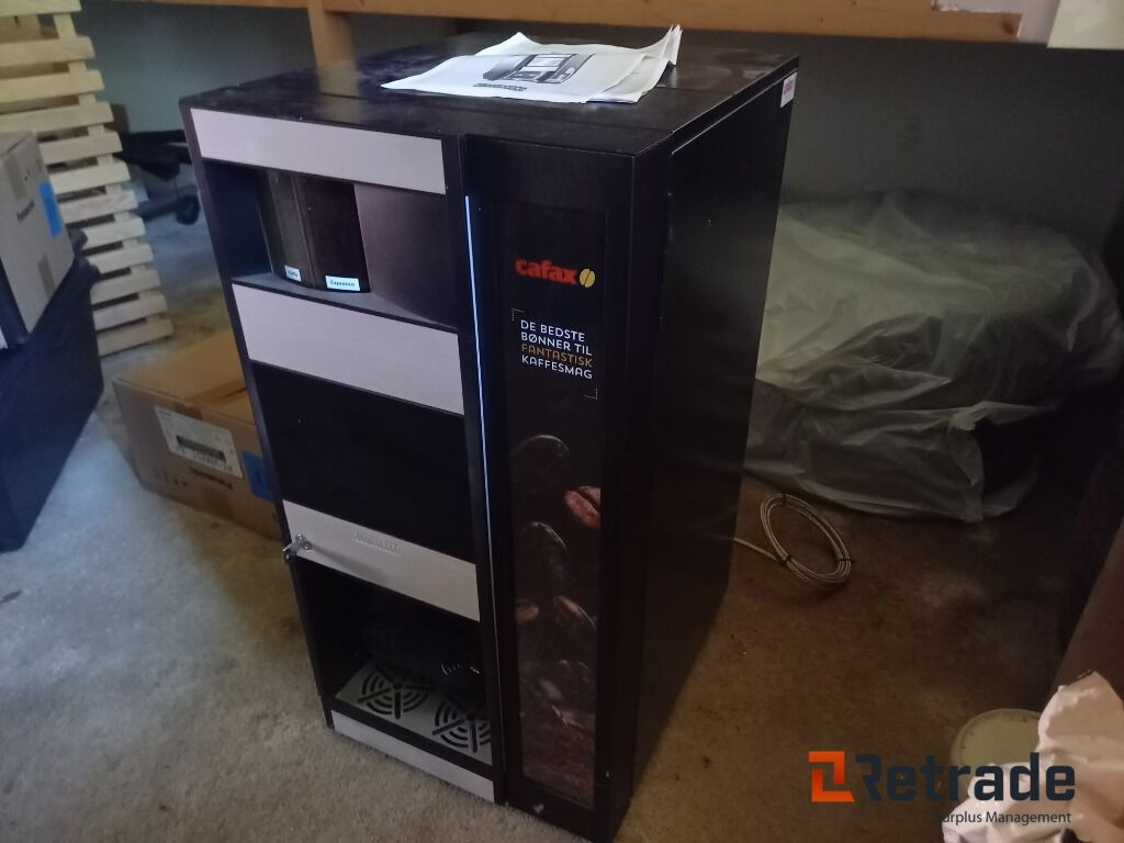 Wittenborg ES FB 9100 kaffeautomat - Food processing equipment: picture 1 Wittenborg ES FB 9100 kaffeautomat - Food processing equipment: picture 1