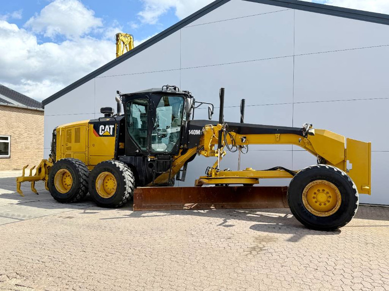 Cat 140M3 - Pushblock / Ripper / Joystick Controls - Grader: picture 5 Cat 140M3 - Pushblock / Ripper / Joystick Controls - Grader: picture 5
