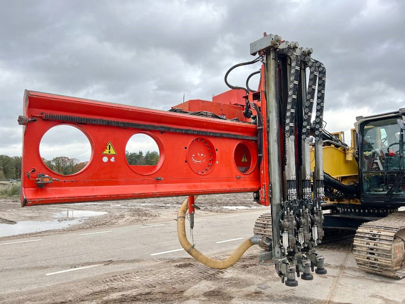 Crawler excavator Cat 329D + Wimmer Jura Luna 3.100 Surface Drill Rig: picture 9