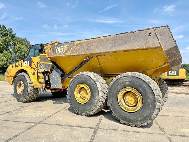 Cat 745C - Automatic Greasing / CE Certified - Articulated dumper: picture 2 Cat 745C - Automatic Greasing / CE Certified - Articulated dumper: picture 2