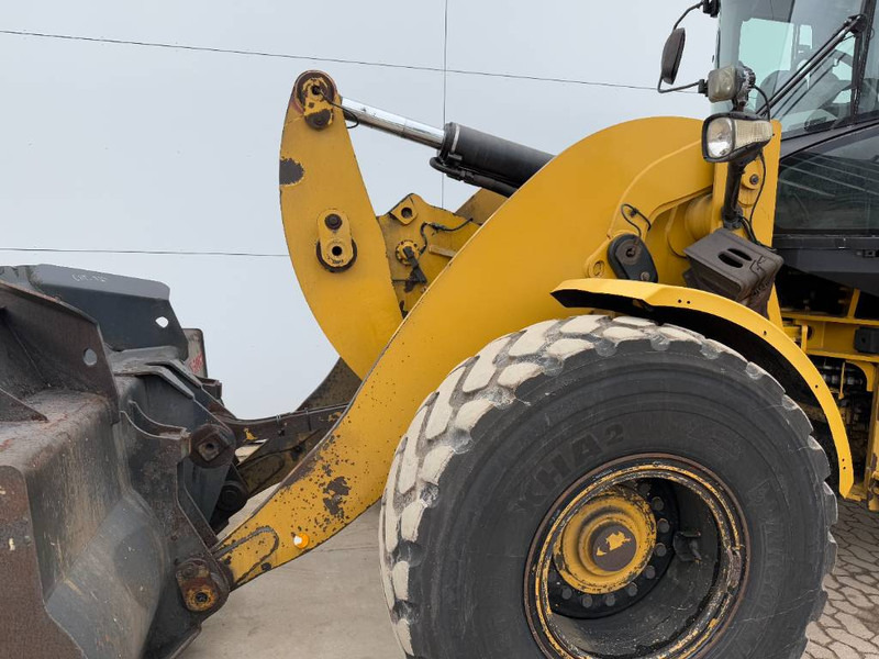 Wheel loader Cat 938K - German German / Backup Camera: picture 14