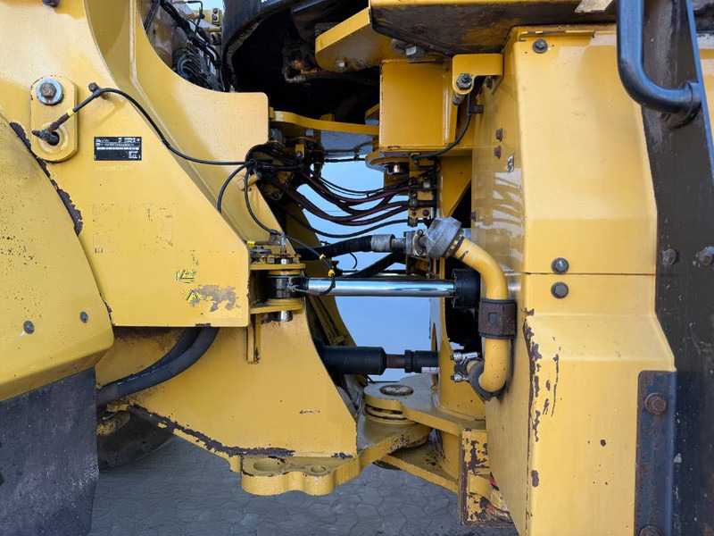 Wheel loader Cat 972M - German Machine / Automatic Greasing: picture 17