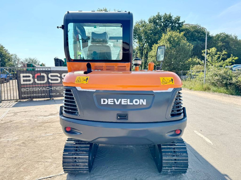 Doosan DX60E-10N - New / Unused / 2024 Model - Mini excavator: picture 4 Doosan DX60E-10N - New / Unused / 2024 Model - Mini excavator: picture 4