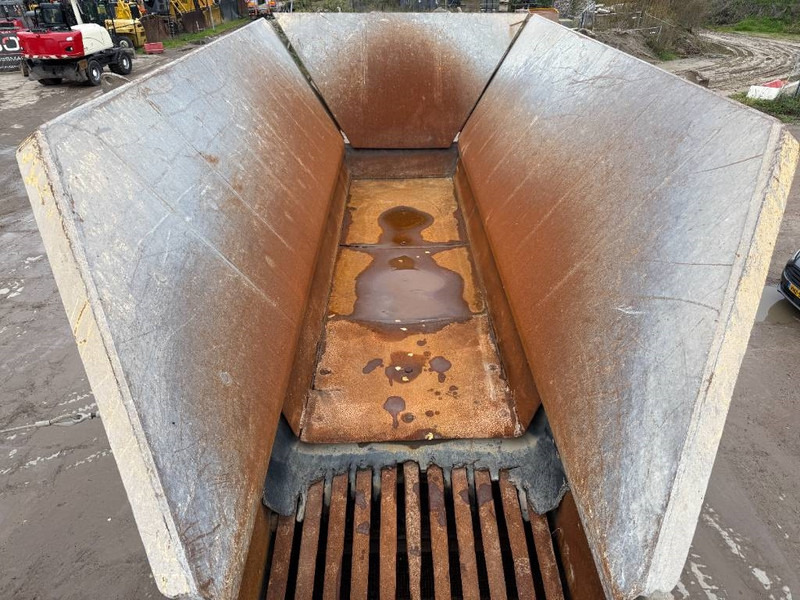 Crusher GIPO Giporec R130 FDR - Side Conveyor / Caterpillar C15: picture 20 Crusher GIPO Giporec R130 FDR - Side Conveyor / Caterpillar C15: picture 20