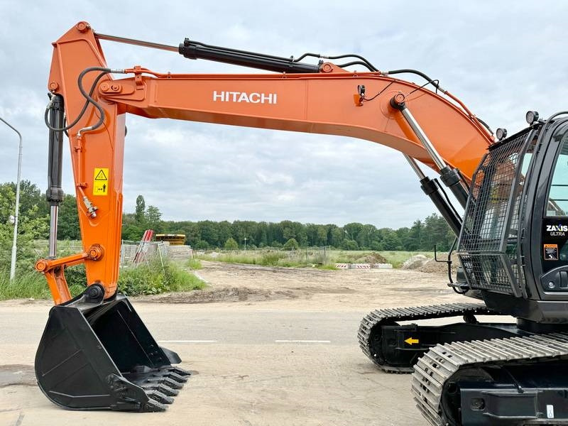 New Crawler excavator Hitachi ZX220LC-5G / 2025 ULTRA MODEL / ISUZU ENGINE: picture 9 New Crawler excavator Hitachi ZX220LC-5G / 2025 ULTRA MODEL / ISUZU ENGINE: picture 9