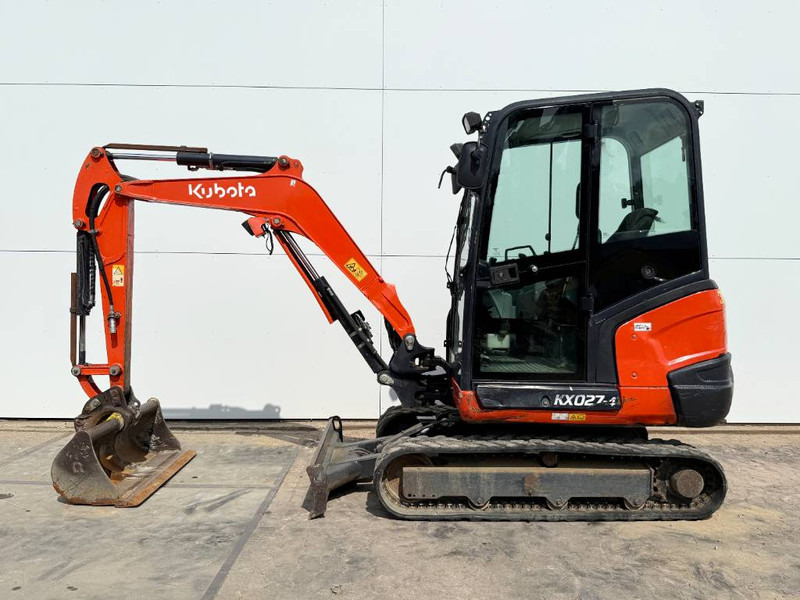Kubota KX027-4 - Hammer Lines / Quick Coupler - Mini excavator: picture 1 Kubota KX027-4 - Hammer Lines / Quick Coupler - Mini excavator: picture 1