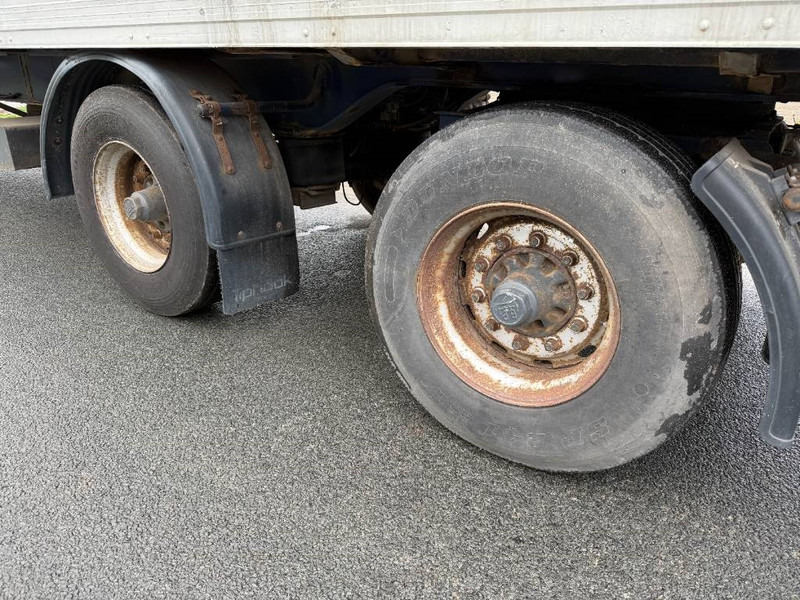 Schmitz Cargobull SKO 20 - Automatic Greasing / Forced Steering - Closed box semi-trailer: picture 5 Schmitz Cargobull SKO 20 - Automatic Greasing / Forced Steering - Closed box semi-trailer: picture 5