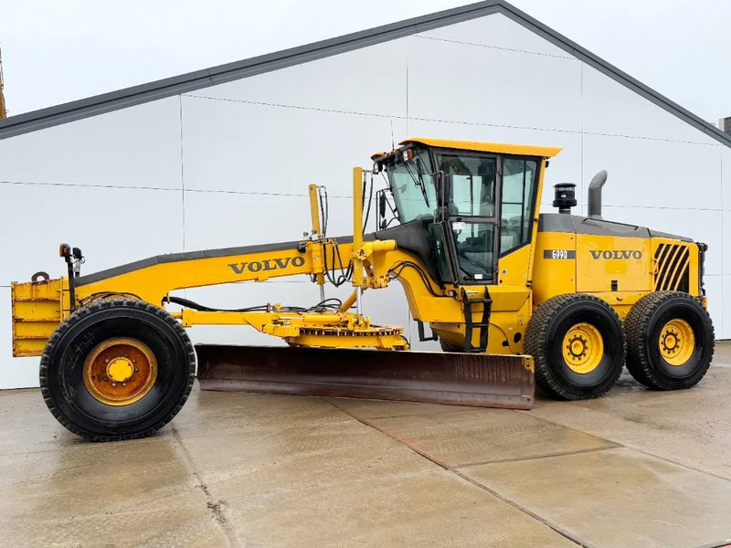 Volvo G990 - 4.85m Blade / Pushblock / Airco - Grader: picture 1 Volvo G990 - 4.85m Blade / Pushblock / Airco - Grader: picture 1