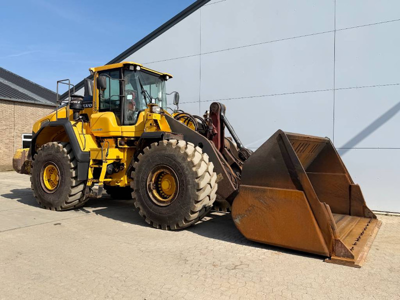 Wheel loader Volvo L180H - 3rd Function / Weight System / Camera: picture 7