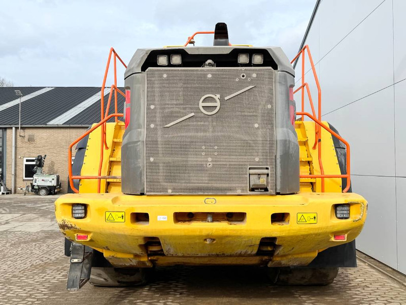 Volvo L350H - Dutch Machine / CDC Steering - Wheel loader: picture 4 Volvo L350H - Dutch Machine / CDC Steering - Wheel loader: picture 4