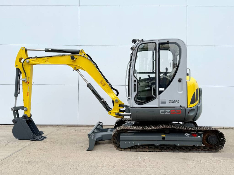 WACKER NEUSON EZ53 Zero Tail - Closed Cab / AC / Perkins Engine - Mini excavator: picture 1 WACKER NEUSON EZ53 Zero Tail - Closed Cab / AC / Perkins Engine - Mini excavator: picture 1