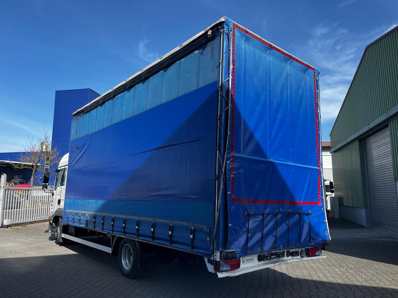Curtainsider truck MAN TGL 8.220 Jumbo Gardine: picture 9