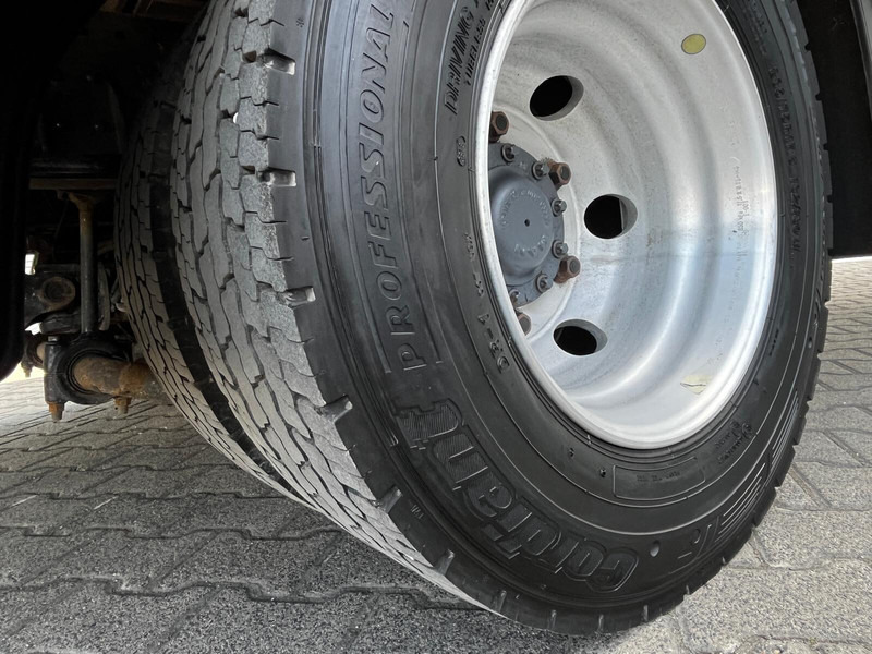 Curtainsider truck MAN TGL 8.220 Jumbo Gardine: picture 13