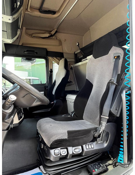 Curtainsider truck MAN TGL 8.220 Jumbo Gardine: picture 15