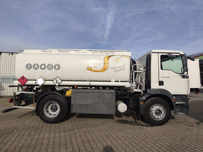 MAN TGM 18.240 12.400 l - Tank truck: picture 4 MAN TGM 18.240 12.400 l - Tank truck: picture 4