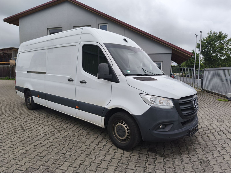 Mercedes-Benz 316 Sprinter Kastenwagen Euro 6 4x2 (12) - Panel van: picture 2 Mercedes-Benz 316 Sprinter Kastenwagen Euro 6 4x2 (12) - Panel van: picture 2