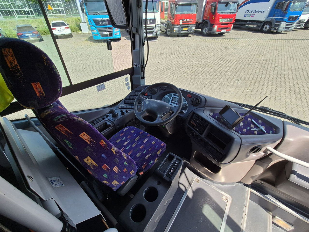 Camper Irisbus Iveco 330 KM / Solar Panels / NEW Equiped: picture 24