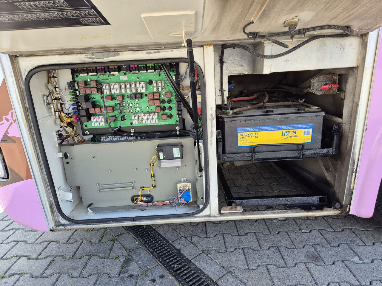 Camper Irisbus Iveco 330 KM / Solar Panels / NEW Equiped: picture 27