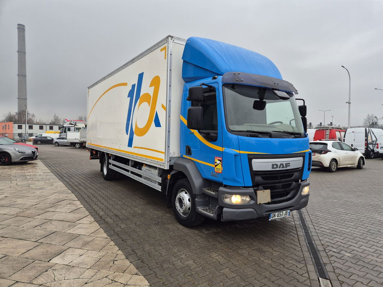 DAF LF 220 1 Owner / Serviced / Super Condition - Box truck: picture 1 DAF LF 220 1 Owner / Serviced / Super Condition - Box truck: picture 1
