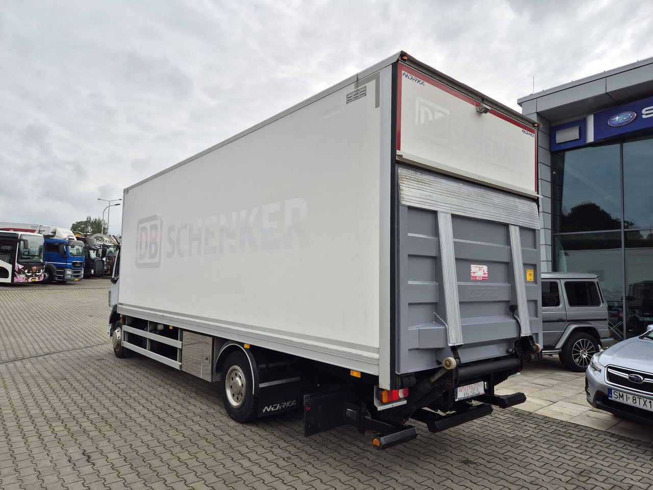 Box truck DAF LF 250 FA / Euro 6 / 18 EP / 3 Seats / 1 Owner: picture 9