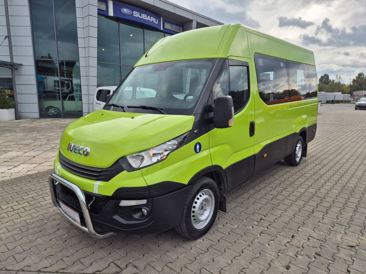 Iveco Daily 35S12 Hi-Matic - Minibus, Passenger van: picture 1 Iveco Daily 35S12 Hi-Matic - Minibus, Passenger van: picture 1