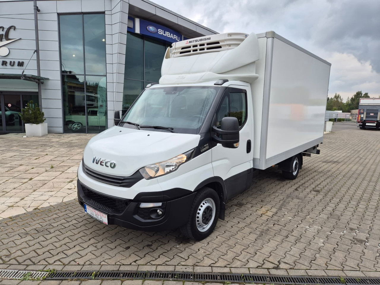 Iveco Daily 35S16 Hi-Matic / 1 Owner / Mitsubishi / Serviced - Refrigerated van: picture 2 Iveco Daily 35S16 Hi-Matic / 1 Owner / Mitsubishi / Serviced - Refrigerated van: picture 2