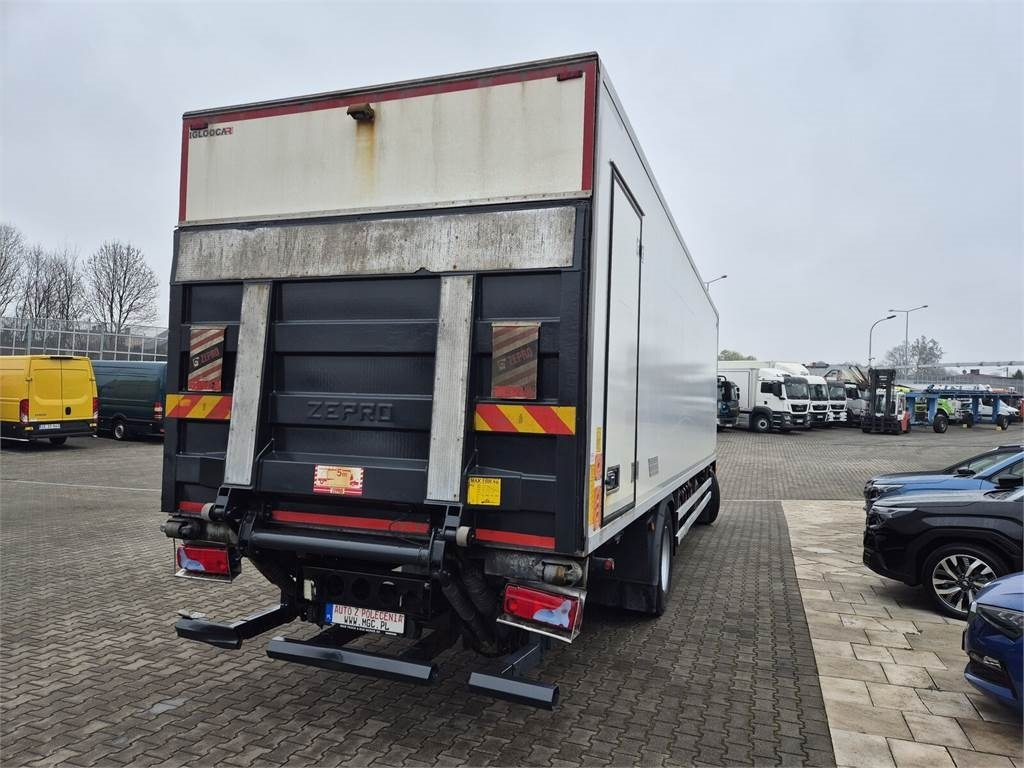 MAN TGM 15.250 / 1 OWNER / SERVICED AT MAN! / EURO 6 - Refrigerator truck: picture 3 MAN TGM 15.250 / 1 OWNER / SERVICED AT MAN! / EURO 6 - Refrigerator truck: picture 3