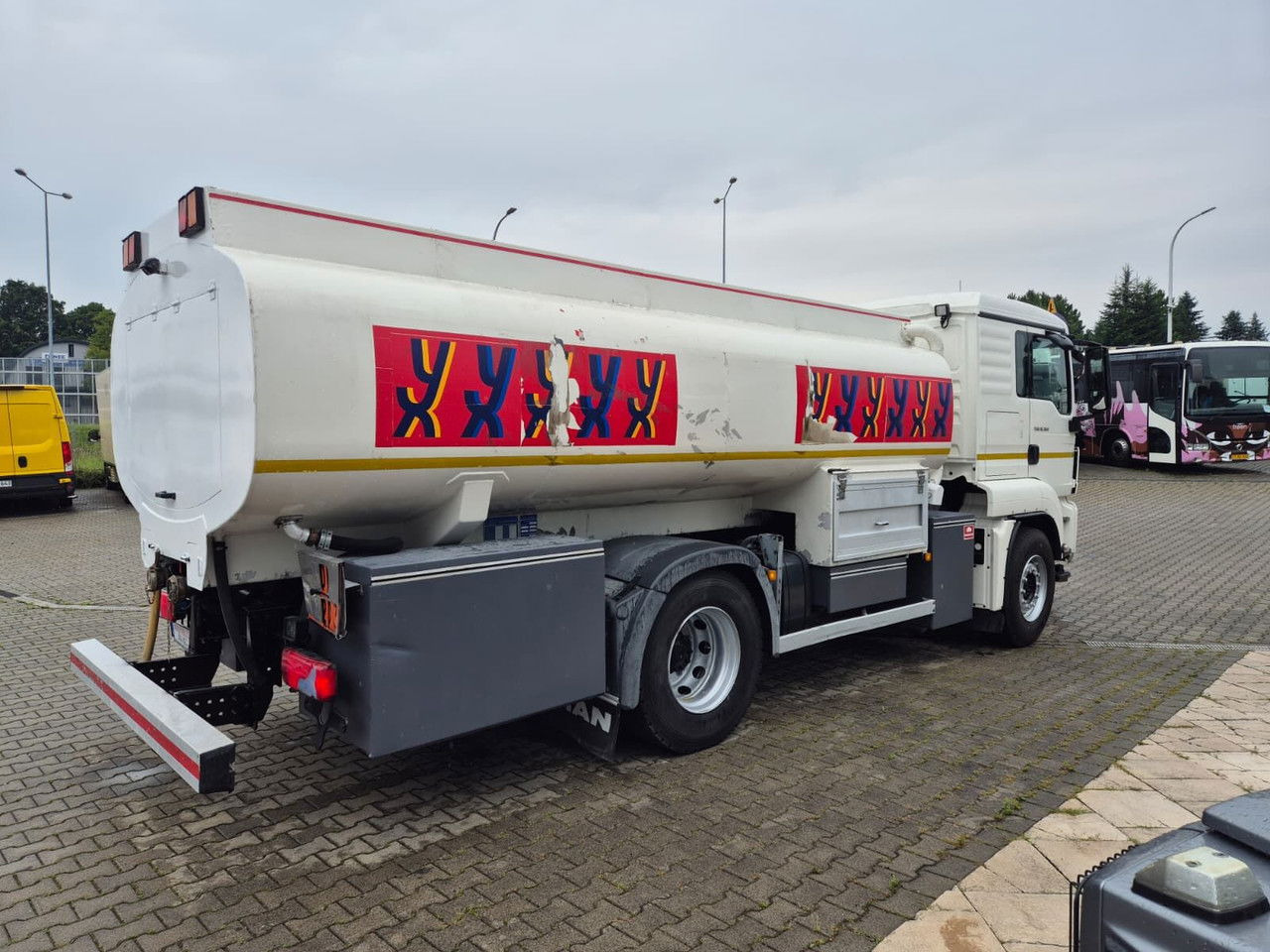 MAN TGS 18.360 OIL Transport / Good Condition on lease MAN TGS 18.360 OIL Transport / Good Condition: picture 7