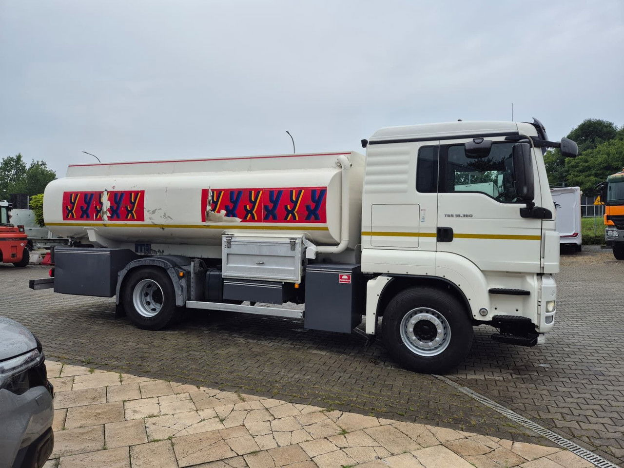 MAN TGS 18.360 OIL Transport / Good Condition on lease MAN TGS 18.360 OIL Transport / Good Condition: picture 6