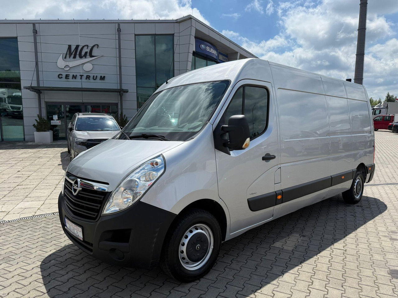Opel Movano Accident-free / 1 owner/ Full Fv 23/ After replacing t - Panel van: picture 2 Opel Movano Accident-free / 1 owner/ Full Fv 23/ After replacing t - Panel van: picture 2