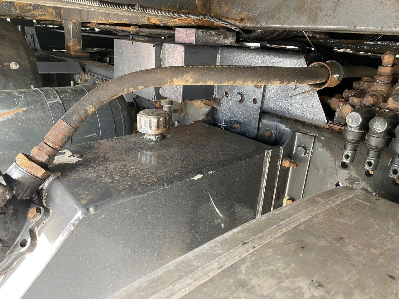 Tipper SCANIA R480 E4 / Grain Side Kipper / Frame 7.2m Long: picture 25 Tipper SCANIA R480 E4 / Grain Side Kipper / Frame 7.2m Long: picture 25