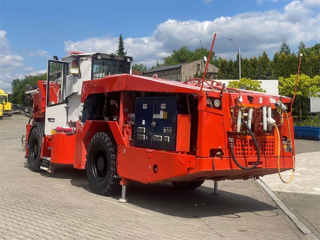Sandvik DS510-C ROCK DRILL AND BOLTING / RD314 HEAD / TELE - Drilling rig: picture 4 Sandvik DS510-C ROCK DRILL AND BOLTING / RD314 HEAD / TELE - Drilling rig: picture 4