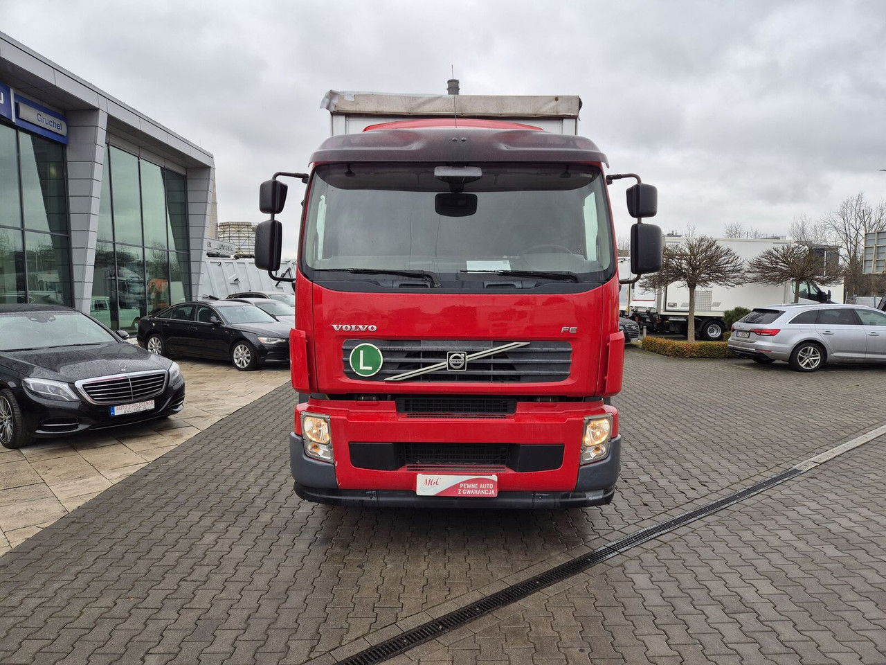 Volvo FE 320 62R / Serviced / 22 EP / Euro 4 - Curtainsider truck: picture 3 Volvo FE 320 62R / Serviced / 22 EP / Euro 4 - Curtainsider truck: picture 3