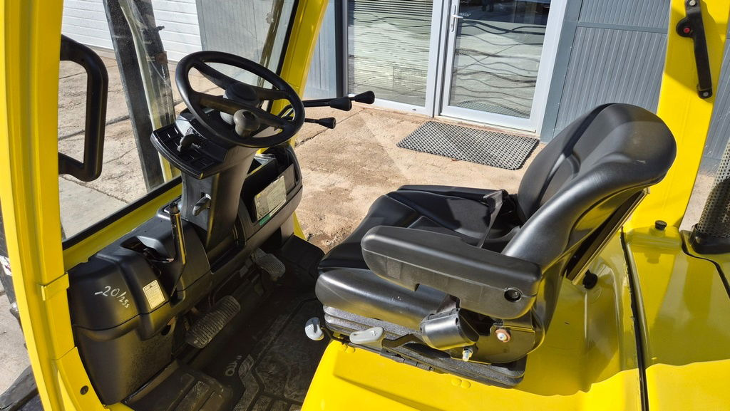 Forklift Hyster H2.5XT - 2013 Year - Triplex - 6990 Hours: picture 17 Forklift Hyster H2.5XT - 2013 Year - Triplex - 6990 Hours: picture 17
