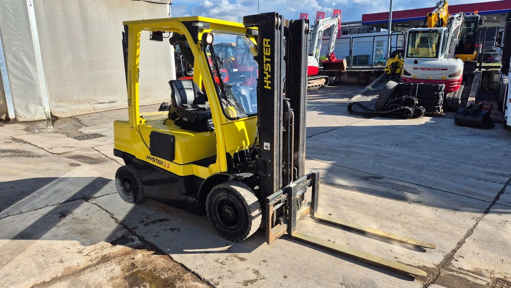 Forklift Hyster H2.5XT - 2013 Year - Triplex - 6990 Hours: picture 6 Forklift Hyster H2.5XT - 2013 Year - Triplex - 6990 Hours: picture 6