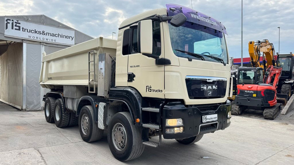 MAN TGS 35.480 8x4 schmitz dumper tipper - Tipper: picture 3 MAN TGS 35.480 8x4 schmitz dumper tipper - Tipper: picture 3