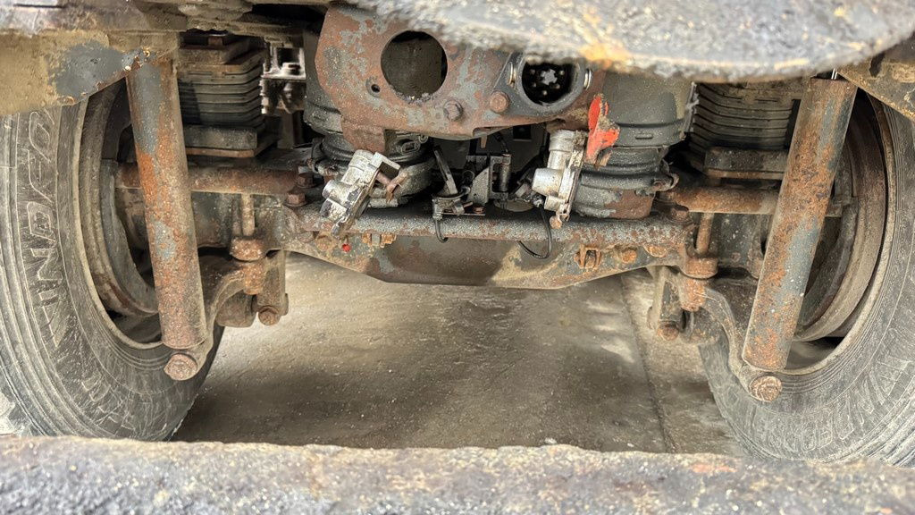 Mercedes-Benz Actros 2640 K 6x4 meiller tipper - EPS on lease Mercedes-Benz Actros 2640 K 6x4 meiller tipper - EPS: picture 17 Mercedes-Benz Actros 2640 K 6x4 meiller tipper - EPS on lease Mercedes-Benz Actros 2640 K 6x4 meiller tipper - EPS: picture 17