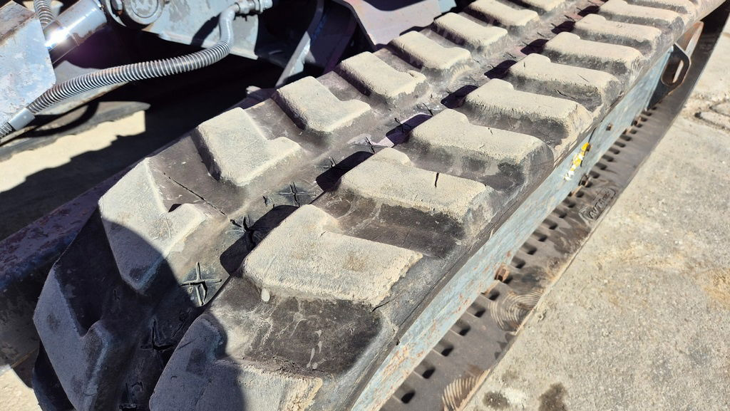 Takeuchi TB230 - Powertilt - 3X Buckets - 2017 Year - TOP Condition - Mini excavator: picture 3 Takeuchi TB230 - Powertilt - 3X Buckets - 2017 Year - TOP Condition - Mini excavator: picture 3